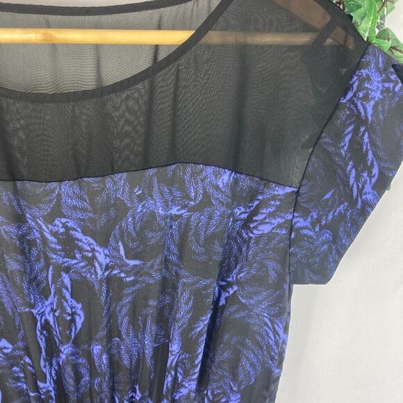 BCBGeneration mesh top color block dress 4 - Picture 2 of 4